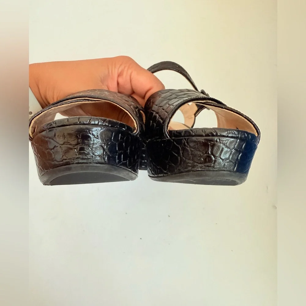 Prada Black Embossed Croc effect leather Quarter strap platform sandals EU 38 - Picture 6 of 9